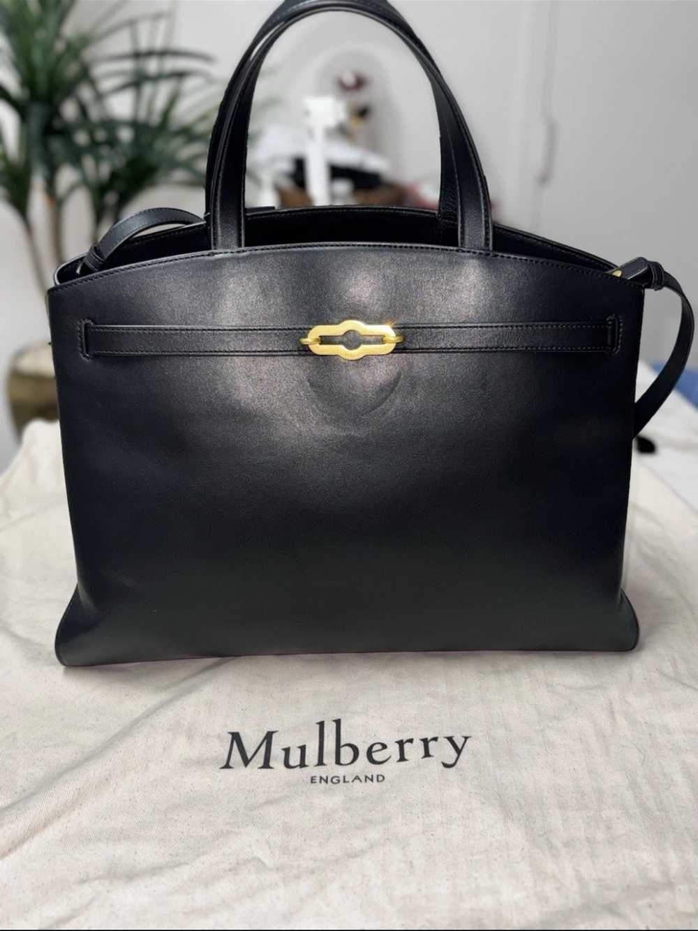 Mulberry Black Leather Top-Handle Shoulder Bag with Gold Hardware